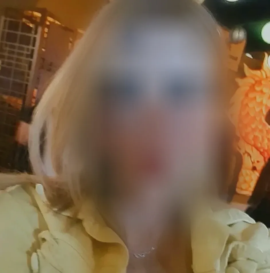 Magda, 35